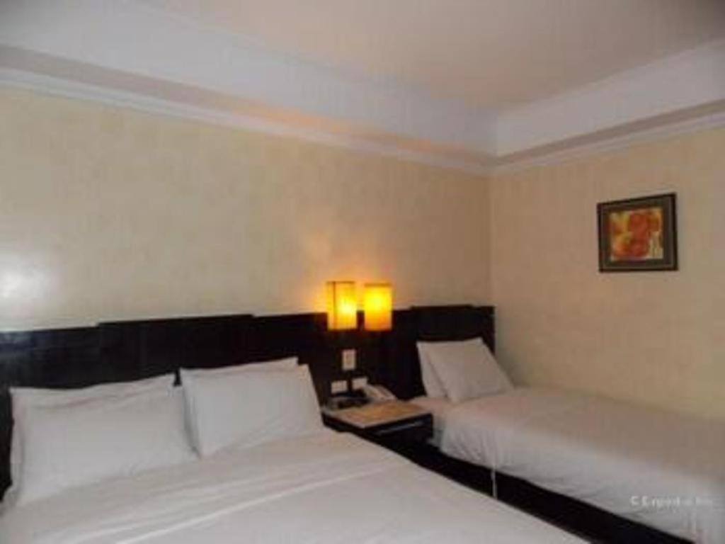 Mo2 Westown Hotel San Juan Баколод Екстериор снимка