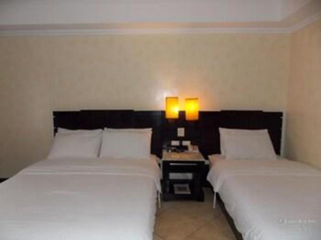 Mo2 Westown Hotel San Juan Баколод Екстериор снимка